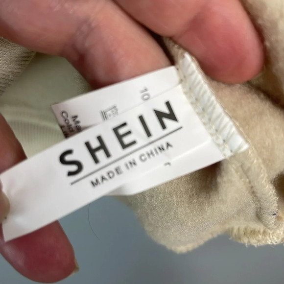 SHEIN Mount Everest Graphic Thermal Pullover Sweatshirt EZwear Tan M - Picture 9 of 12